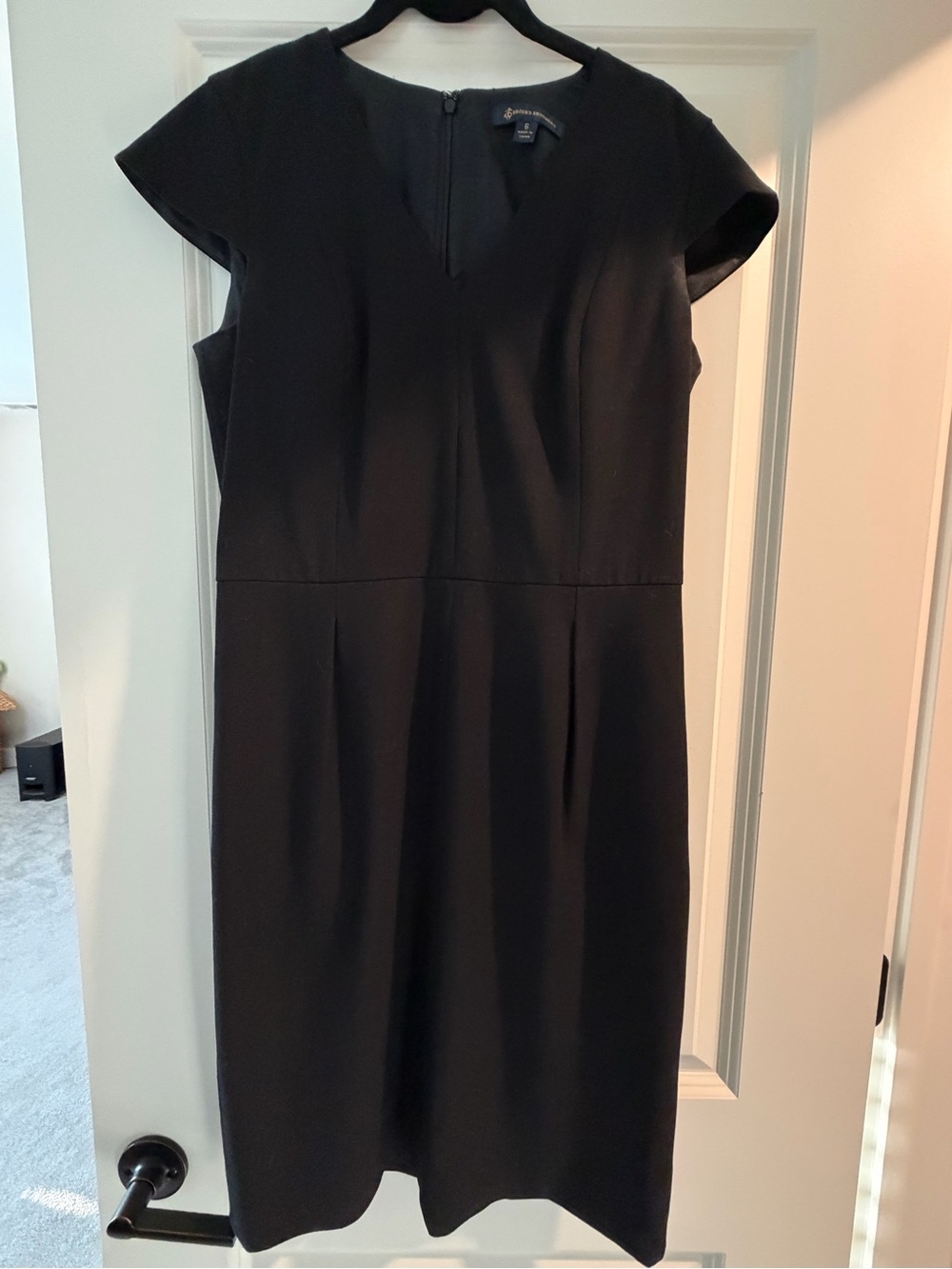 Brooks Brothers Black Midi Dress Size 6 Like New